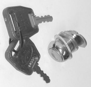 Compartment Lock - Straight Cam C/W 2 Keys (64001)